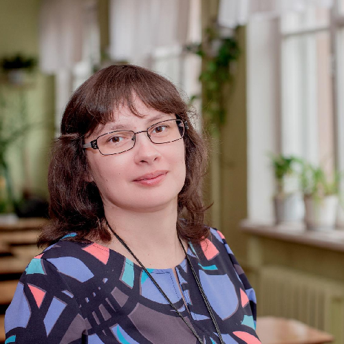 Преподаватель САПР Анна Веселова